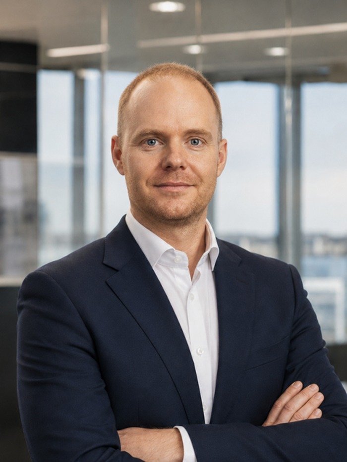 Dr. Jörn Kobus